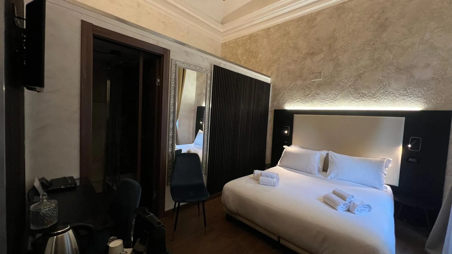 Konukevi Domus Aquae Rooms & Wellness Spa Cenova İtalya