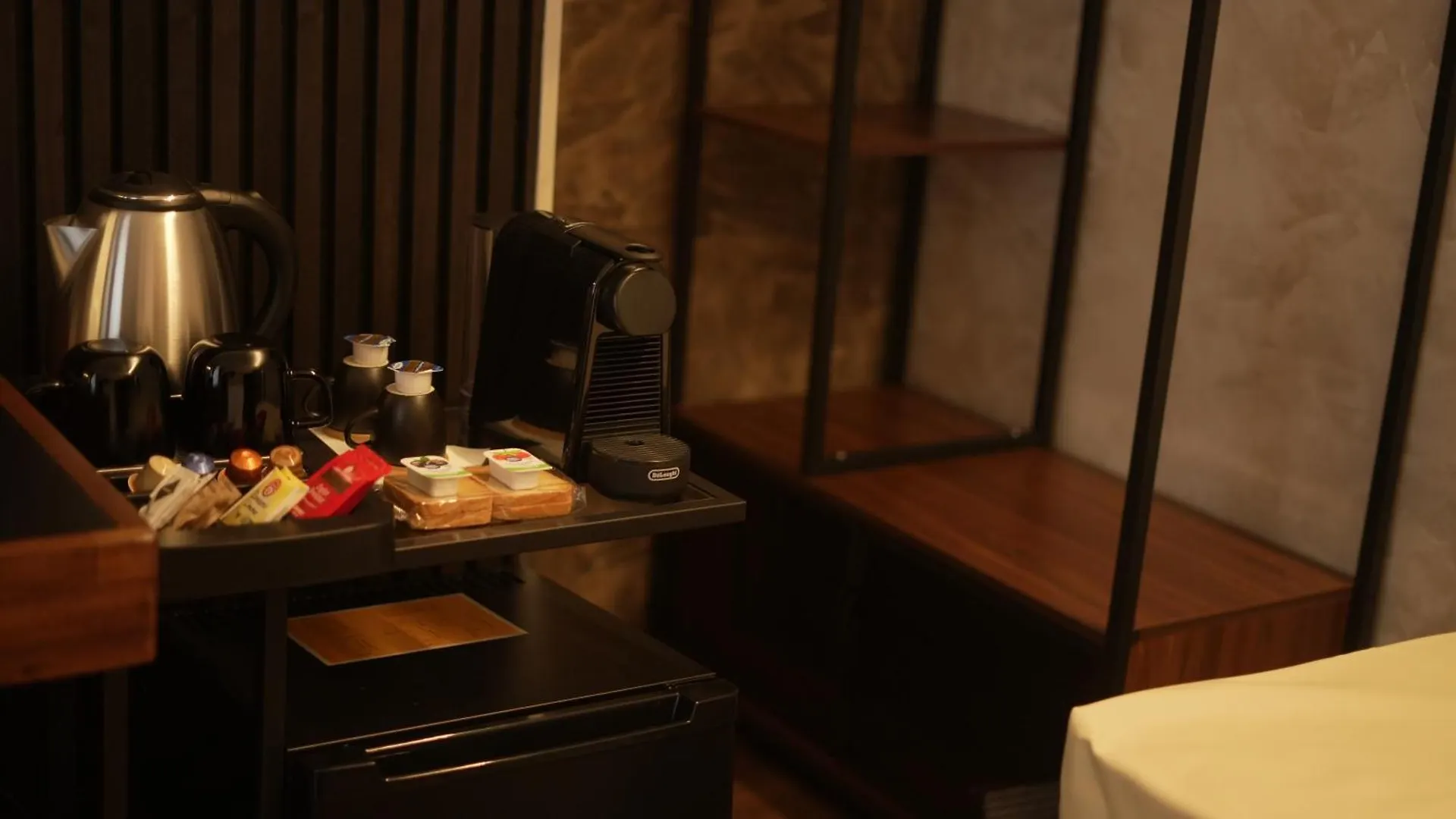 Domus Aquae Rooms & Wellness Spa Cenova Konukevi