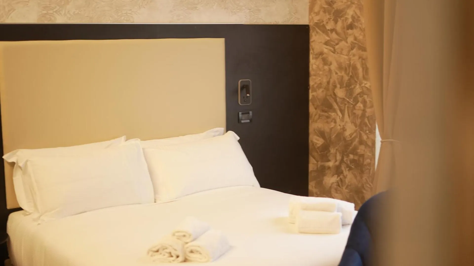Domus Aquae Rooms & Wellness Spa Genoa 0*,