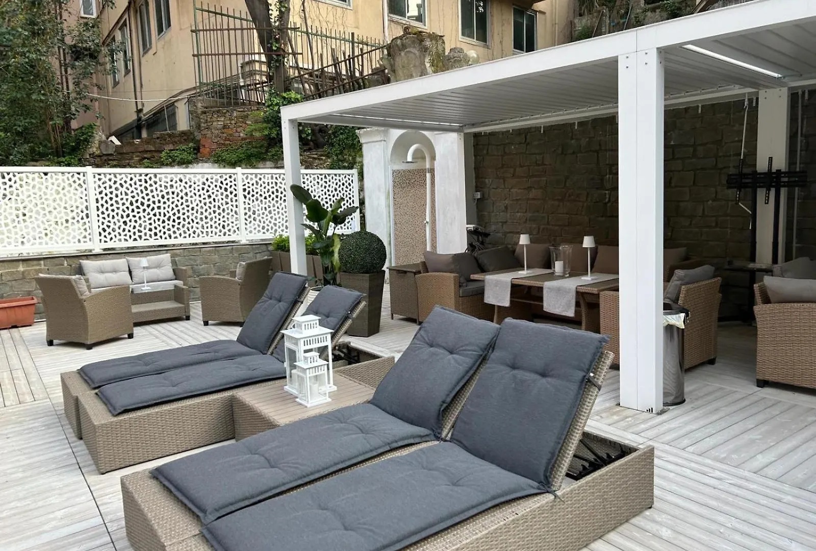 Domus Aquae Rooms & Wellness Spa Genoa Guest house