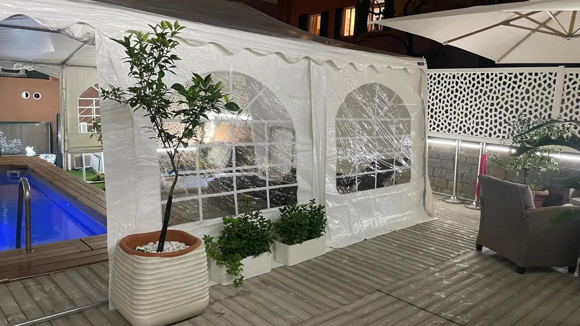 Domus Aquae Rooms & Wellness Spa Genoa Guest house