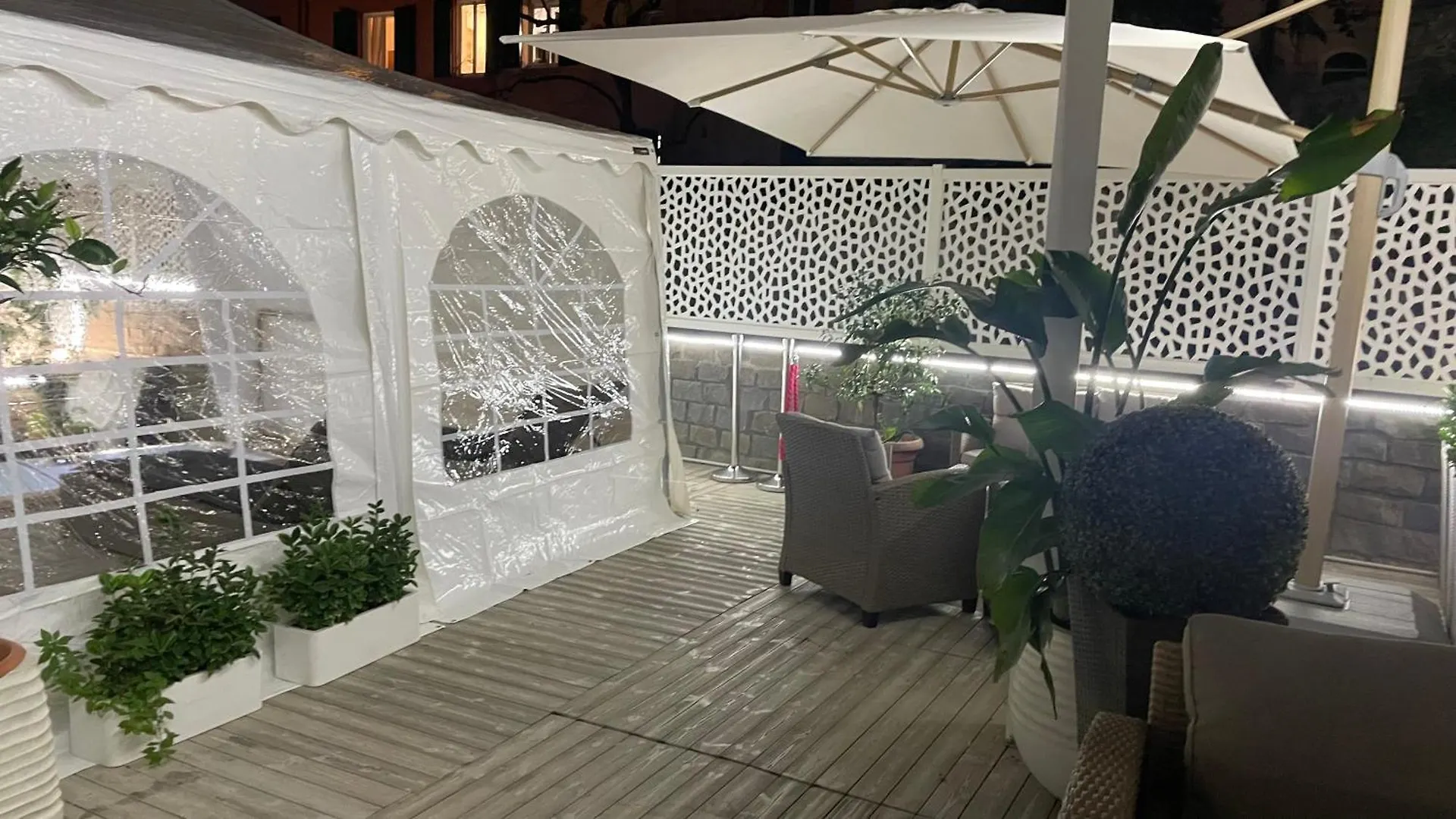 Guest house Domus Aquae Rooms & Wellness Spa Genoa Italy