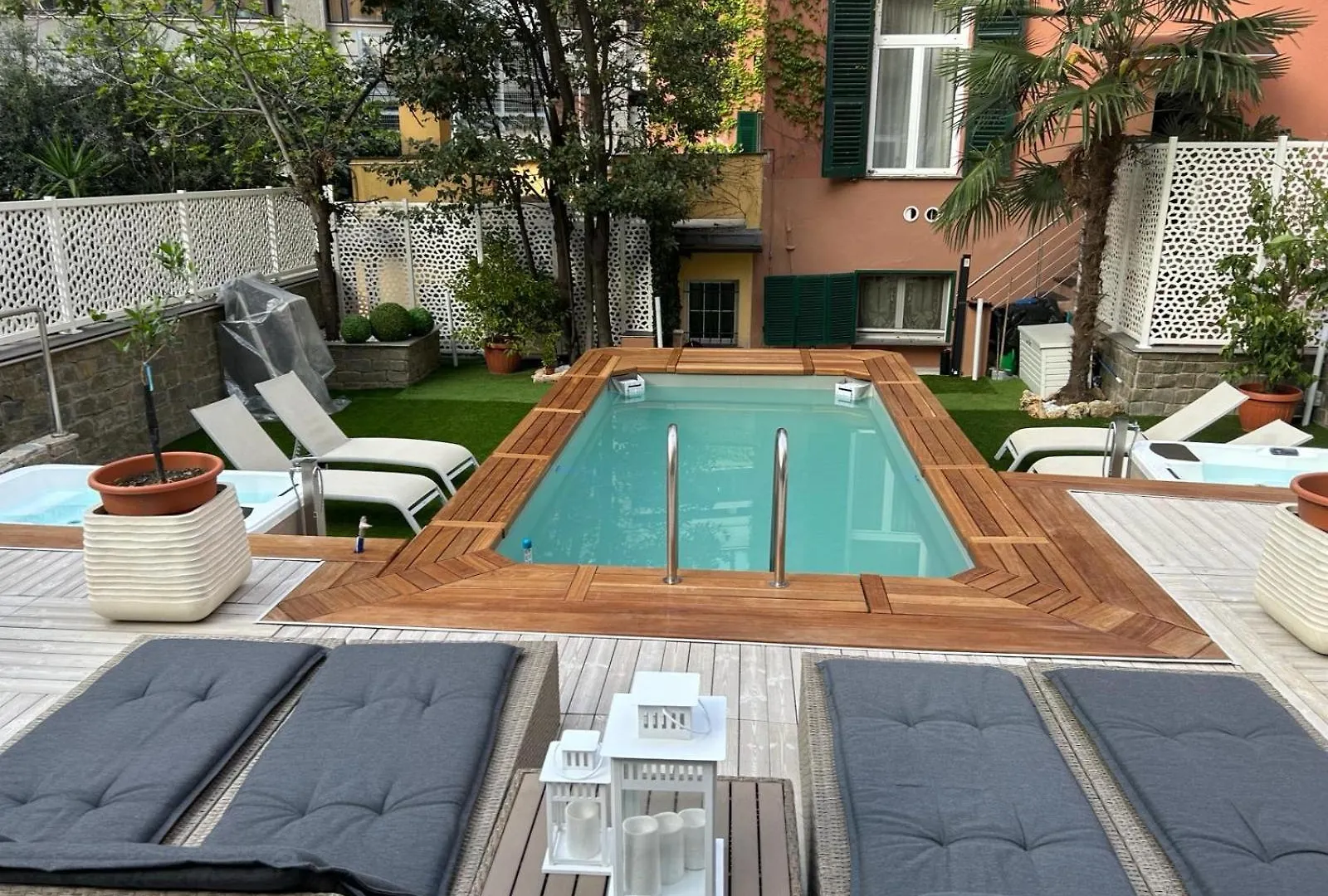 Domus Aquae Rooms & Wellness Spa Genoa Guest house