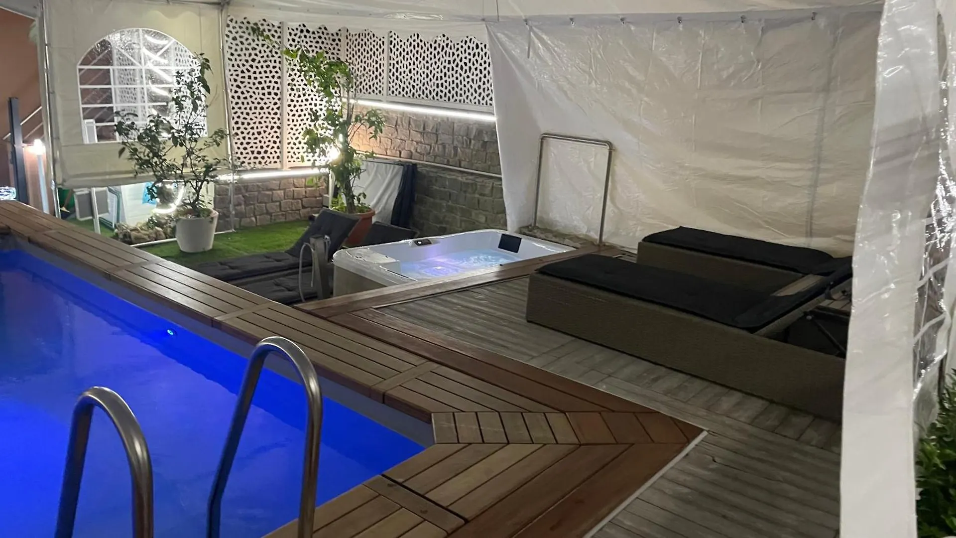 Domus Aquae Rooms & Wellness Spa Genoa